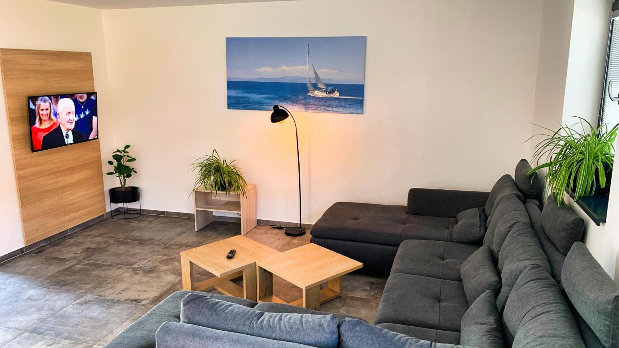 Apartmanove Domy Lipno 1 ฟริมบูร์ก ภายนอก รูปภาพ