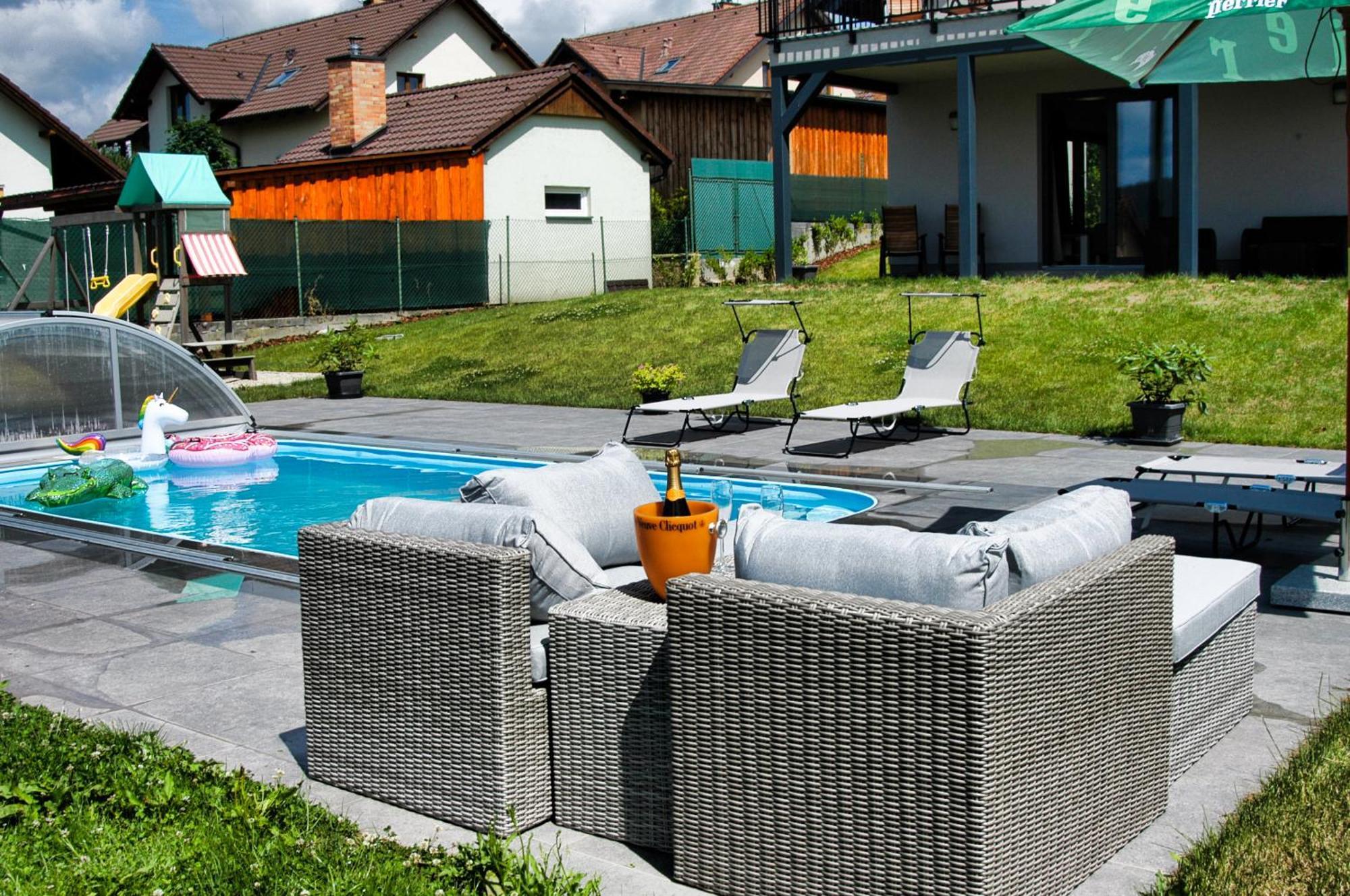 Apartmanove Domy Lipno 1 ฟริมบูร์ก ภายนอก รูปภาพ
